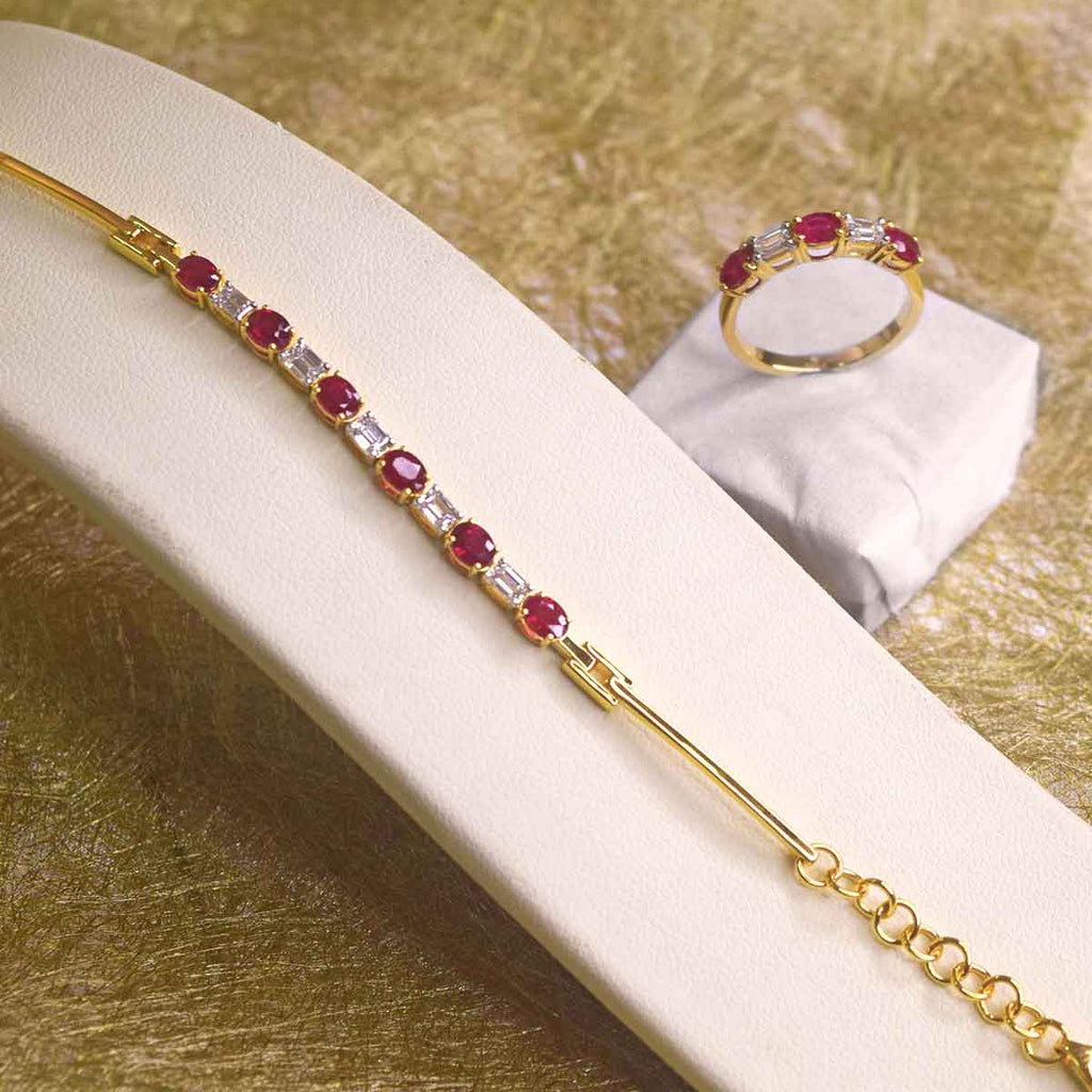 Amelia_Ruby_Diamond_Ring_2 Image