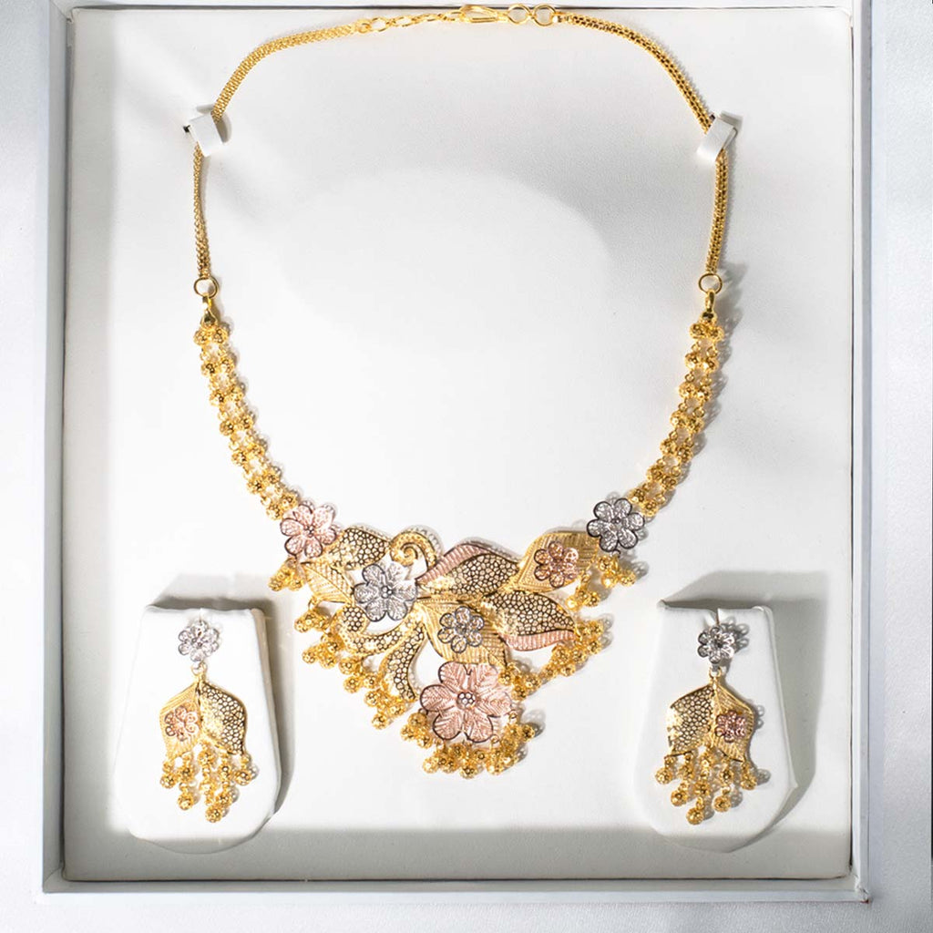 Aurelia_Set_WB_2