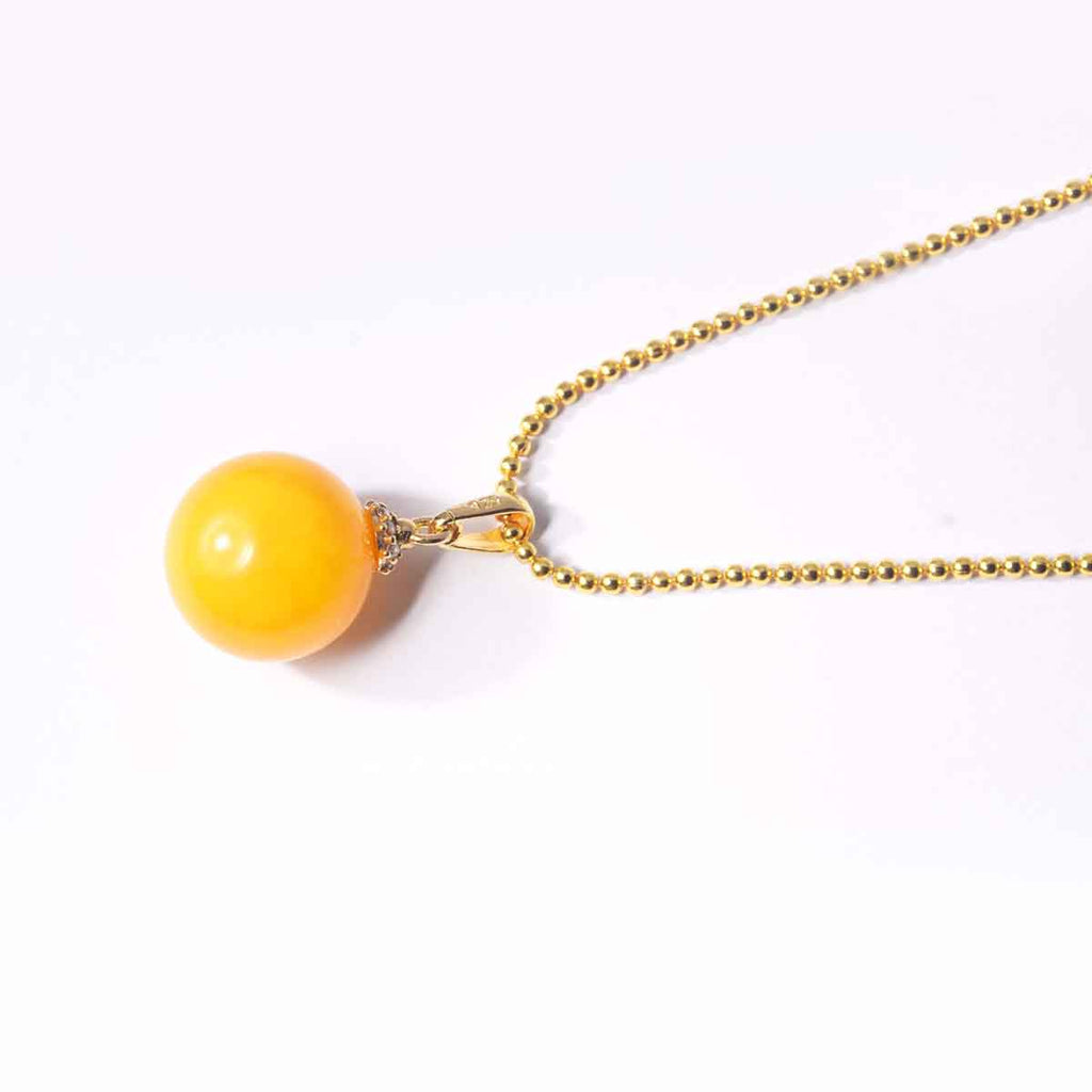 Claudia-Kerba-Pendant-2