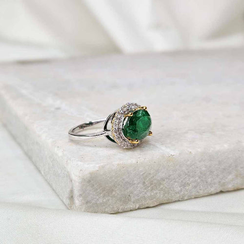 Emerald-Ring-2
