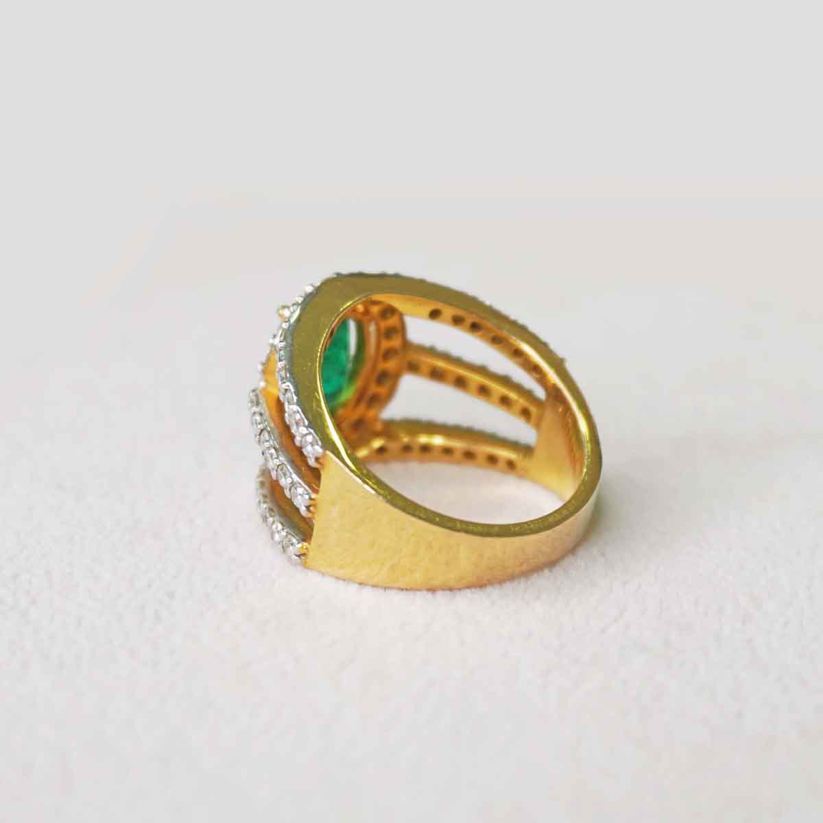 Emerald-Ring-4