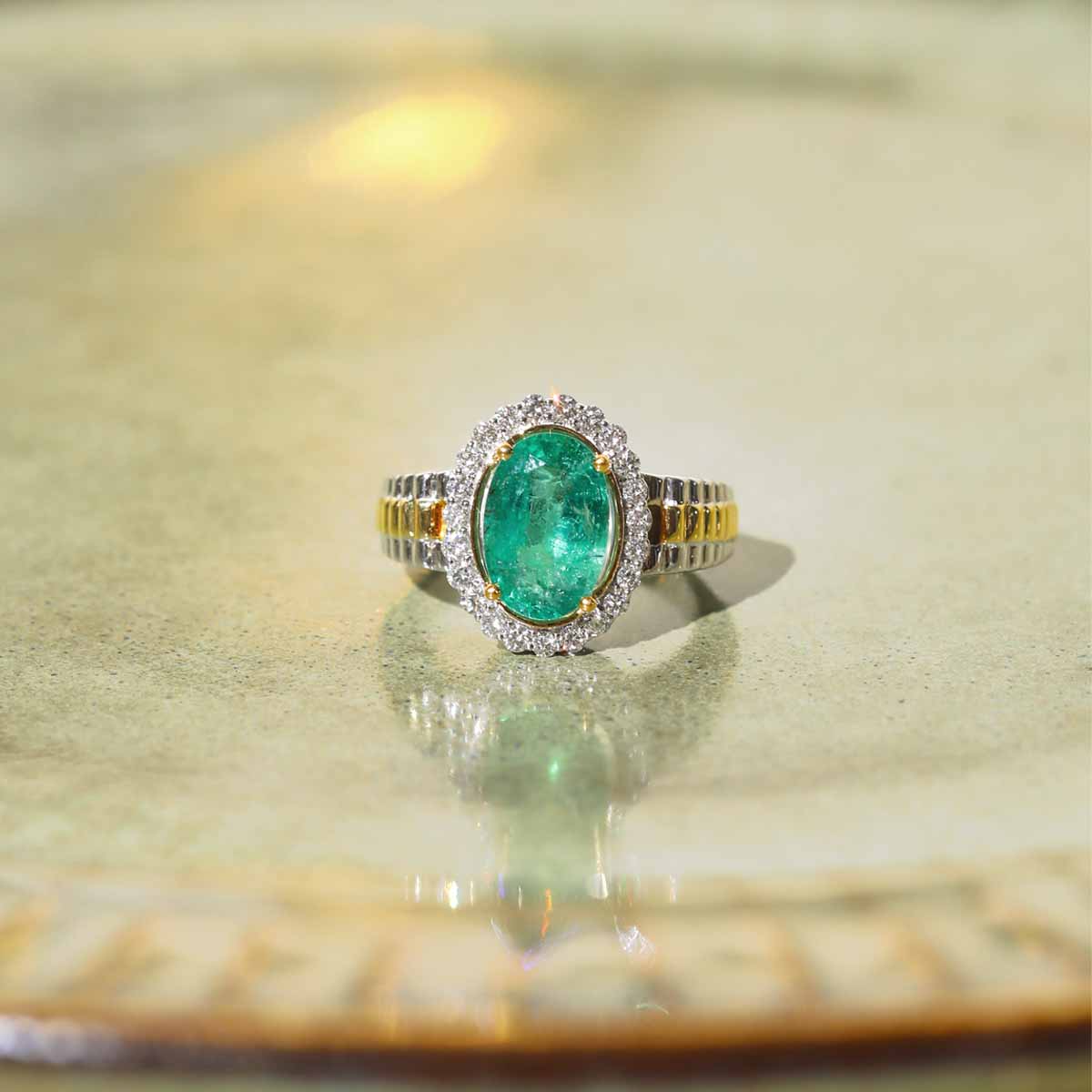 Emerald-Ring