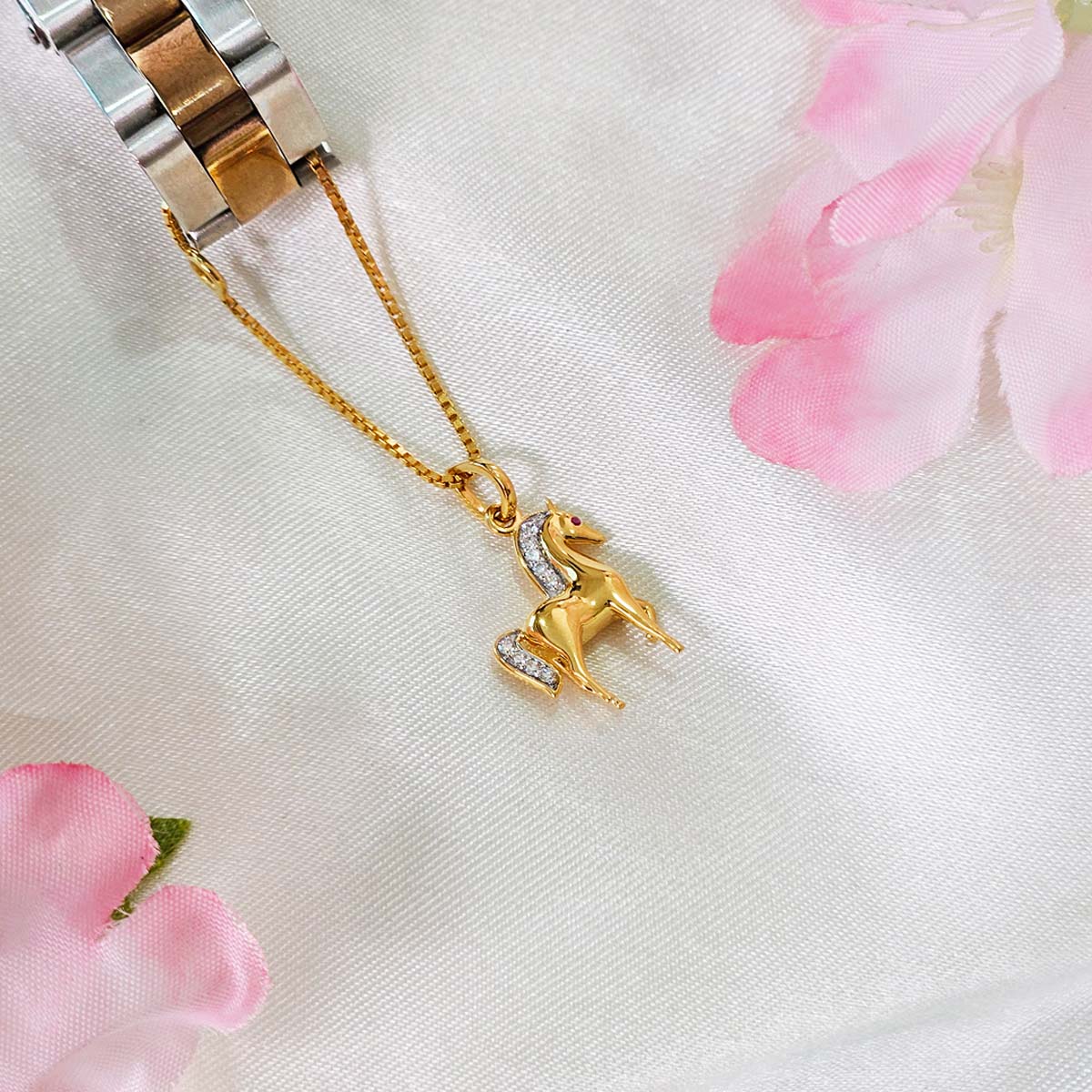 Horse Watch Charm Image 1