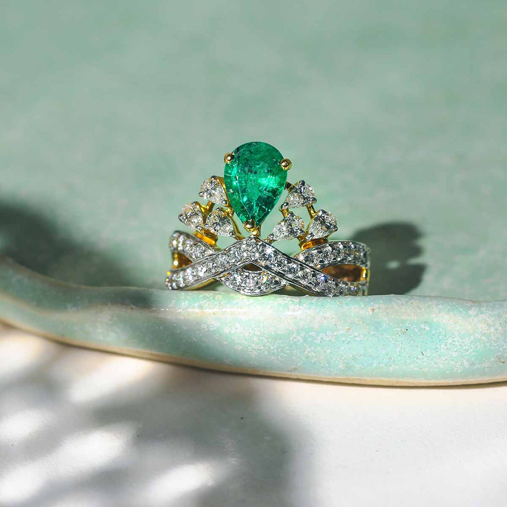 Imparial-Emerald-Ring