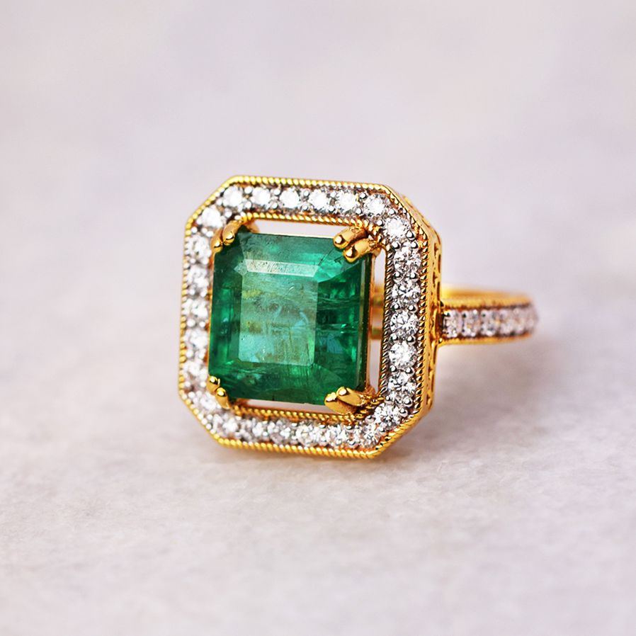 Katherine_Emerald_Ring_2