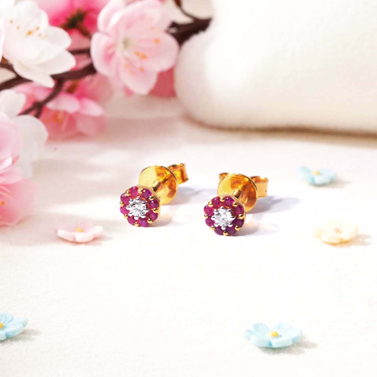 Lina Studs Image 1