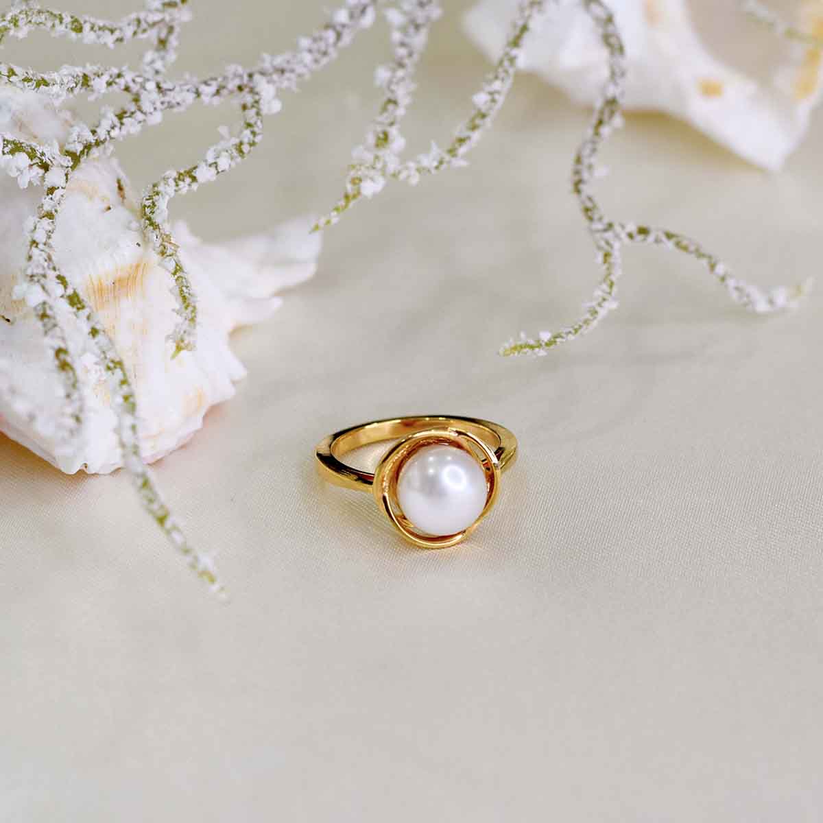 Millie Pearl Ring Image 3