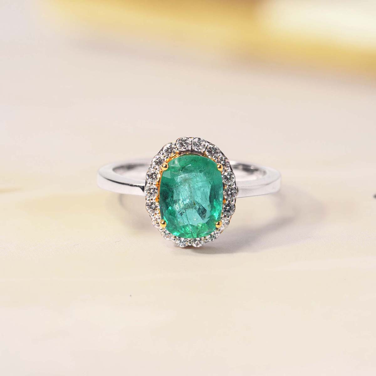 Mini Agne Emerald Ring product view
