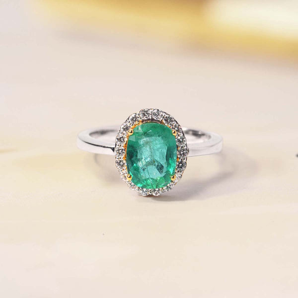 Mini Agne Emerald Ring image 1