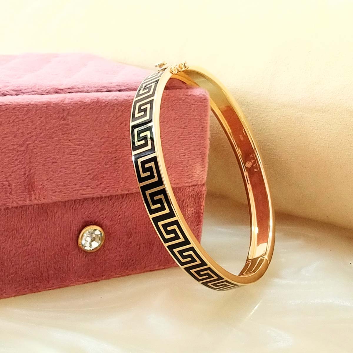 Nusrat_Bangle_-_Black_-_3