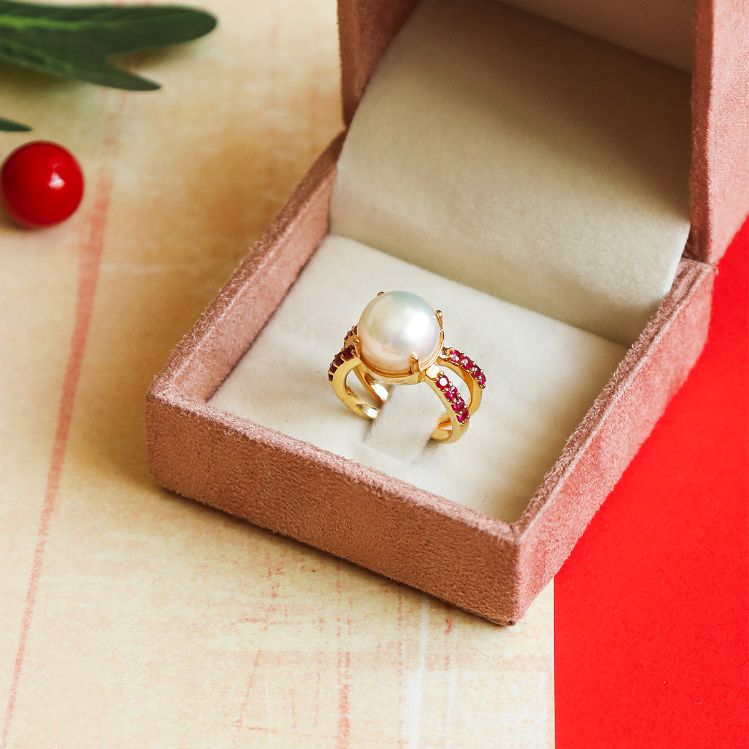 Pearl-Ring-website-shot-4
