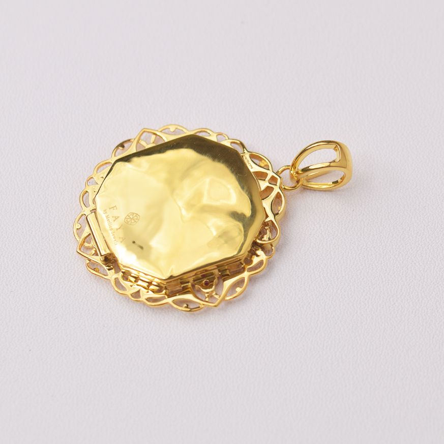 Roohaniyat Gold Taweez Image 1