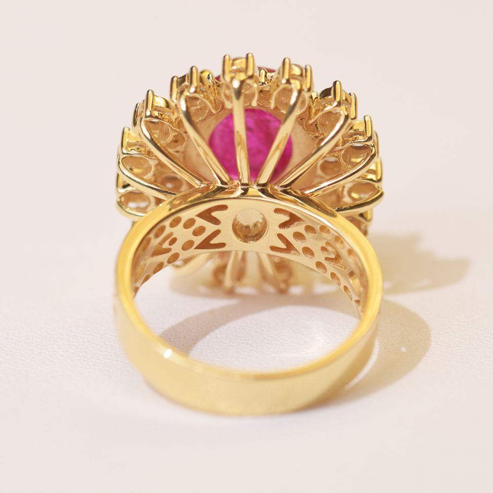 Rosette Ruby Ring Image 4