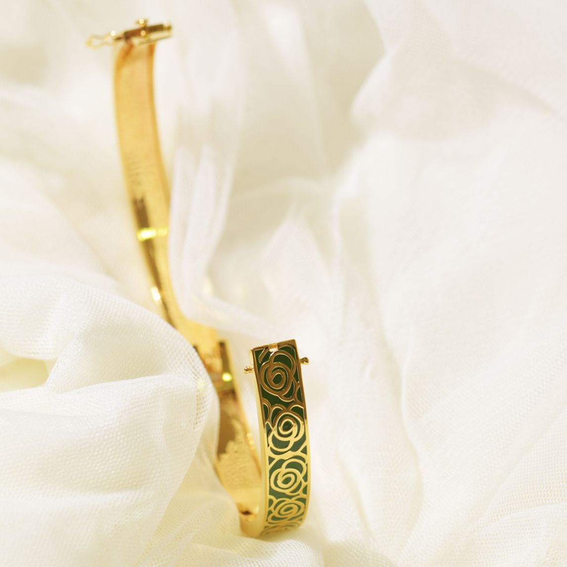 Zory_Green_Enamel_Bangle_post_3