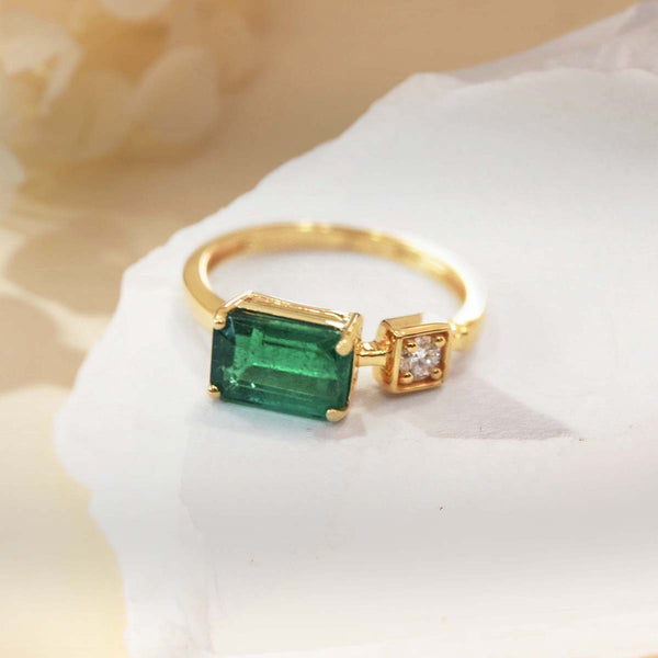 Kara Emerald Ring product view