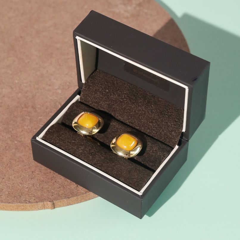 Shannon Amber Cufflinks product view